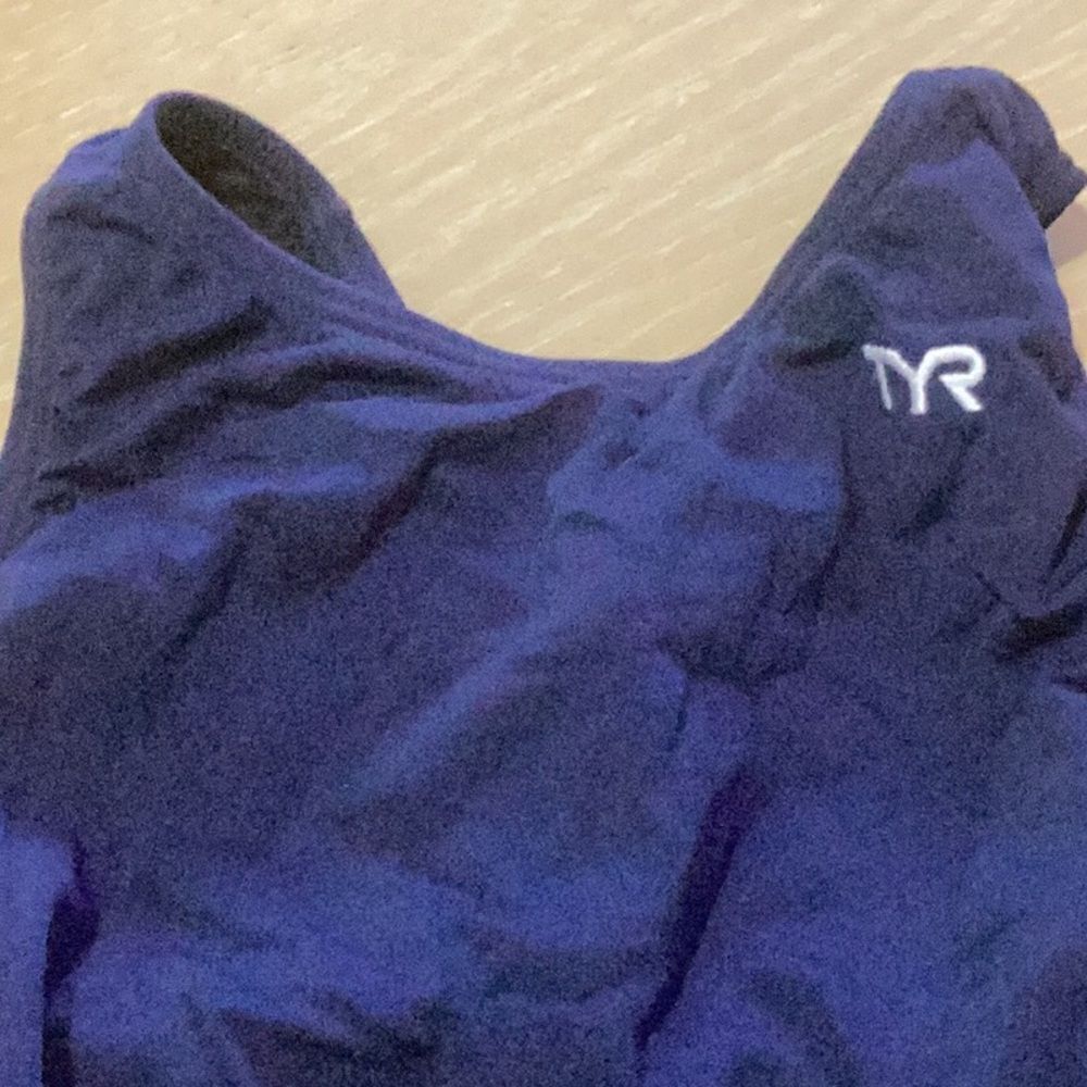 TYR Durafast Solid Maxfit One Piece Swimsuit, Navy, Size 28, NWT - Picture 6 of 9